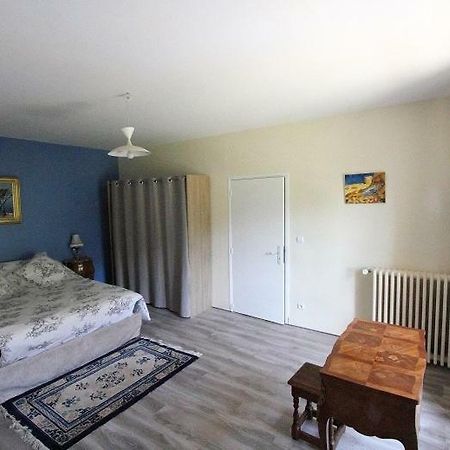 Bed and Breakfast Domaine Du Moulin Neuf Ambillou Exterior foto