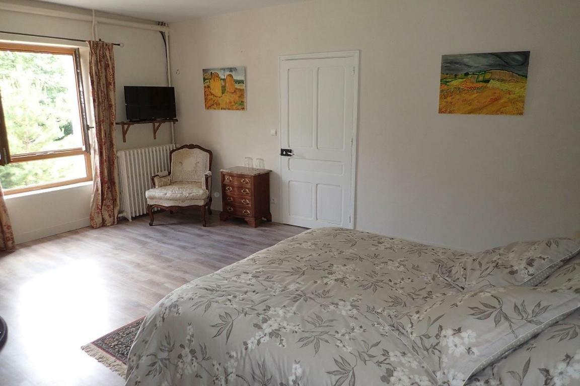 Bed and Breakfast Domaine Du Moulin Neuf Ambillou Exterior foto